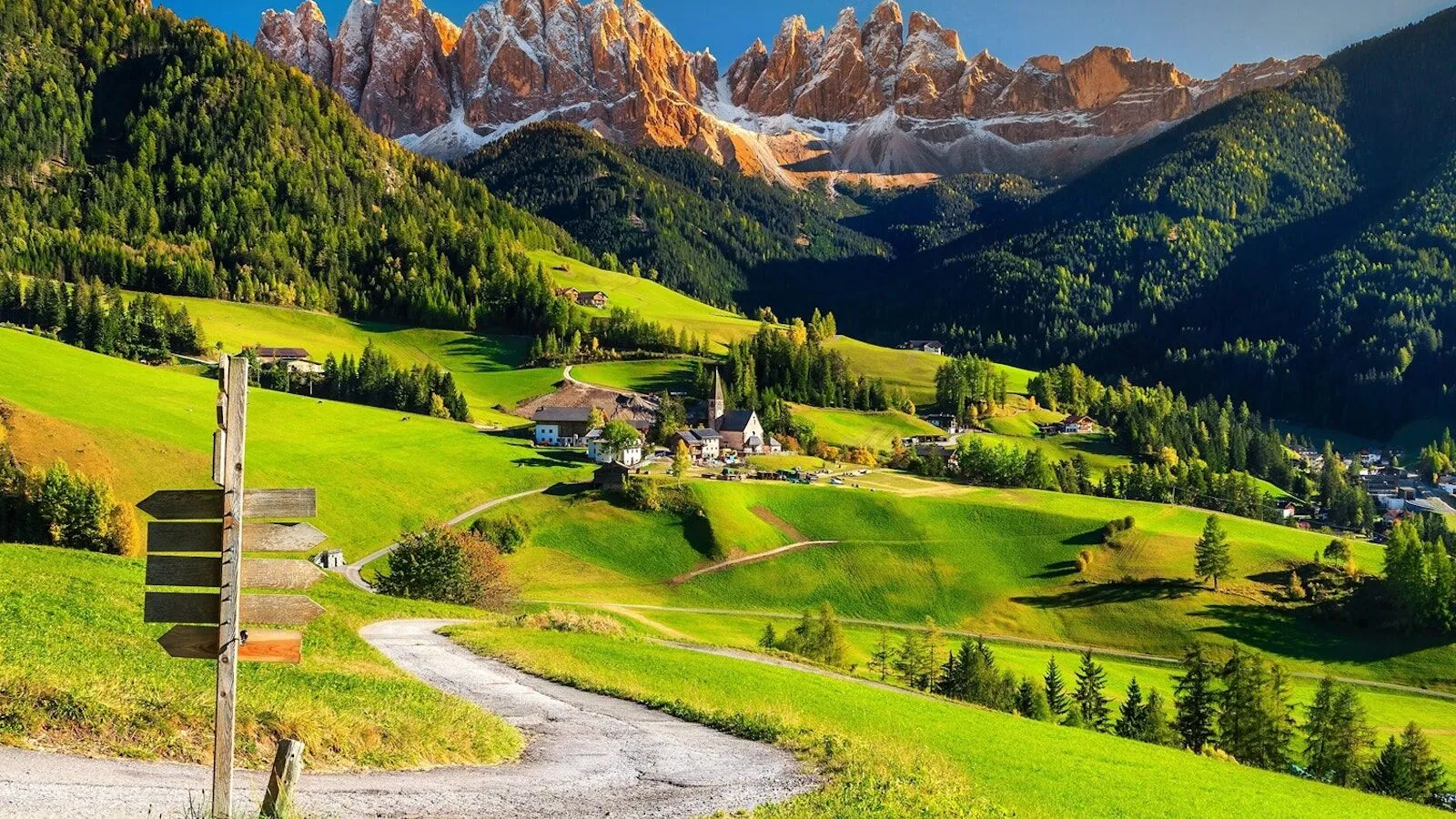 Italy Dolomites Hiking | Best of the Italian Alps | MT Sobek - Mountain  Travel Sobek